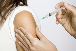 Des organisations infirmières réclament le droit de vacciner