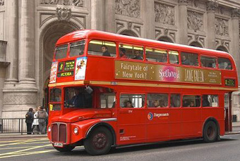 Bus londonien angleterre rouge